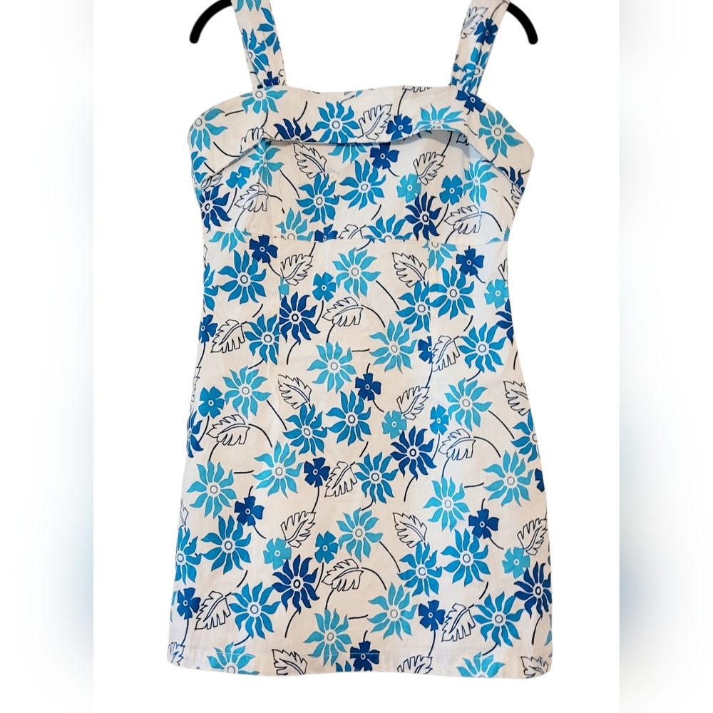 Floral Blue and White Sleeveless Dress Size L